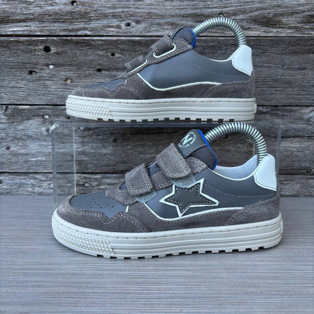 Naturino Gray and White Kids Sneakers with Star Detail